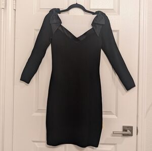 VTG St John Sleeved Black V Neck Long Sleeve Knit Pencil Dress USA Made 4 Satin